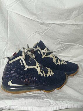 Nike LeBron 17 College Navy CD5056-400 Men’s Size 7